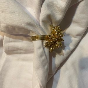 16 gold beaded napkin rings
